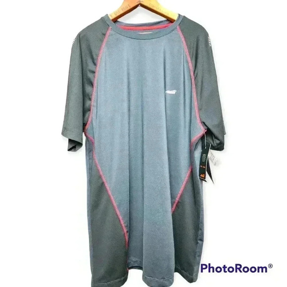 NWT  Avia short-sleeved compression workout UPF 25 shirt. Black &grey. Large - Picture 1 of 5